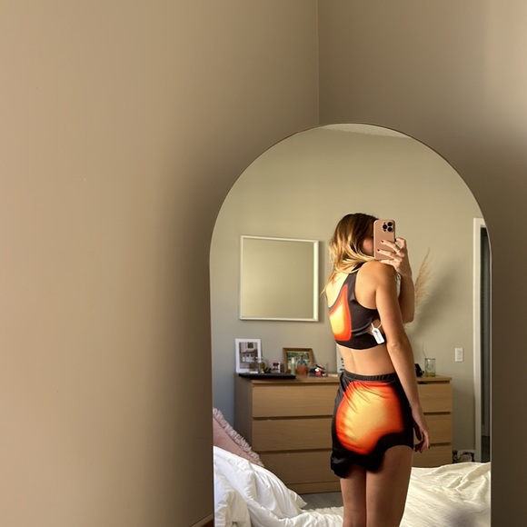 Lava Two Piece Set (Halloween Costume) - Picture 6 of 6